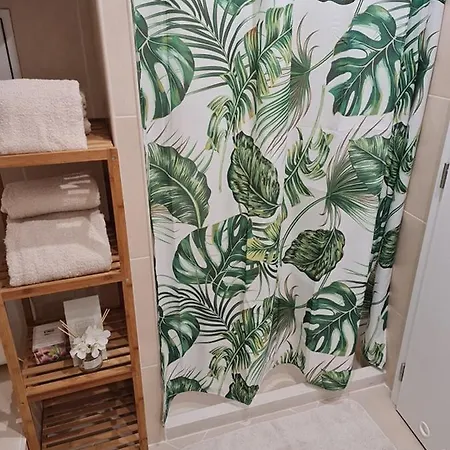 Little Treasure By The Sea דירה